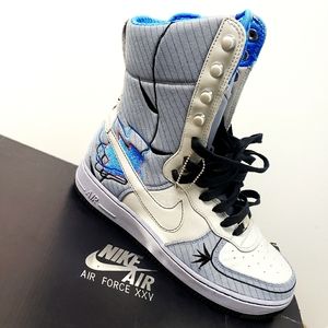 Nike Women Air Force 1 Supreme 6in